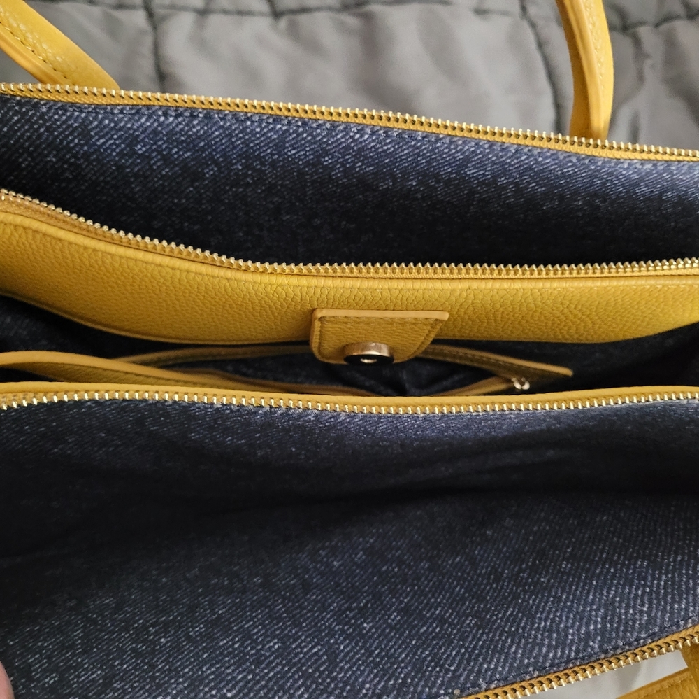 Bag - Picture 3 of 5